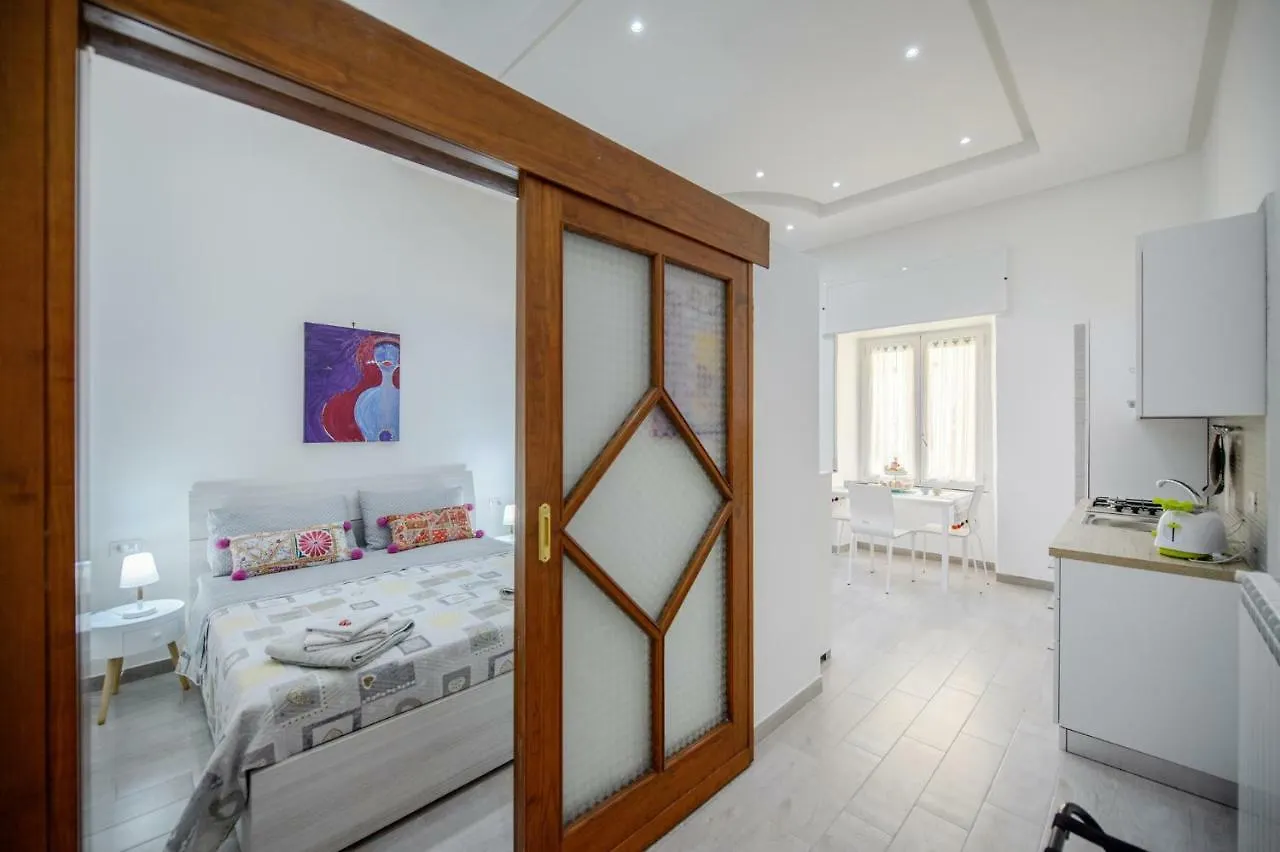 Miranda Apartments Nel Cuore Del Vomero Nápoles