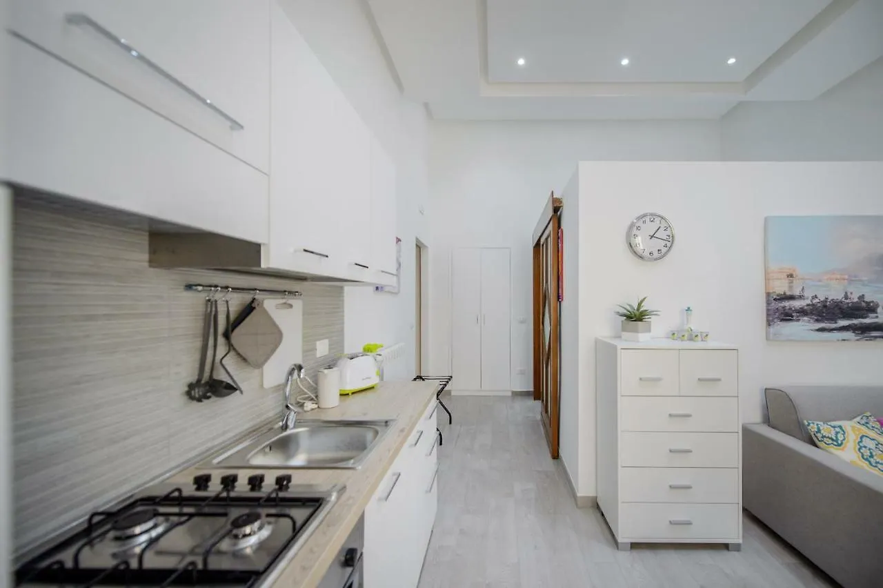 Miranda Apartments Nel Cuore Del Vomero Nápoles